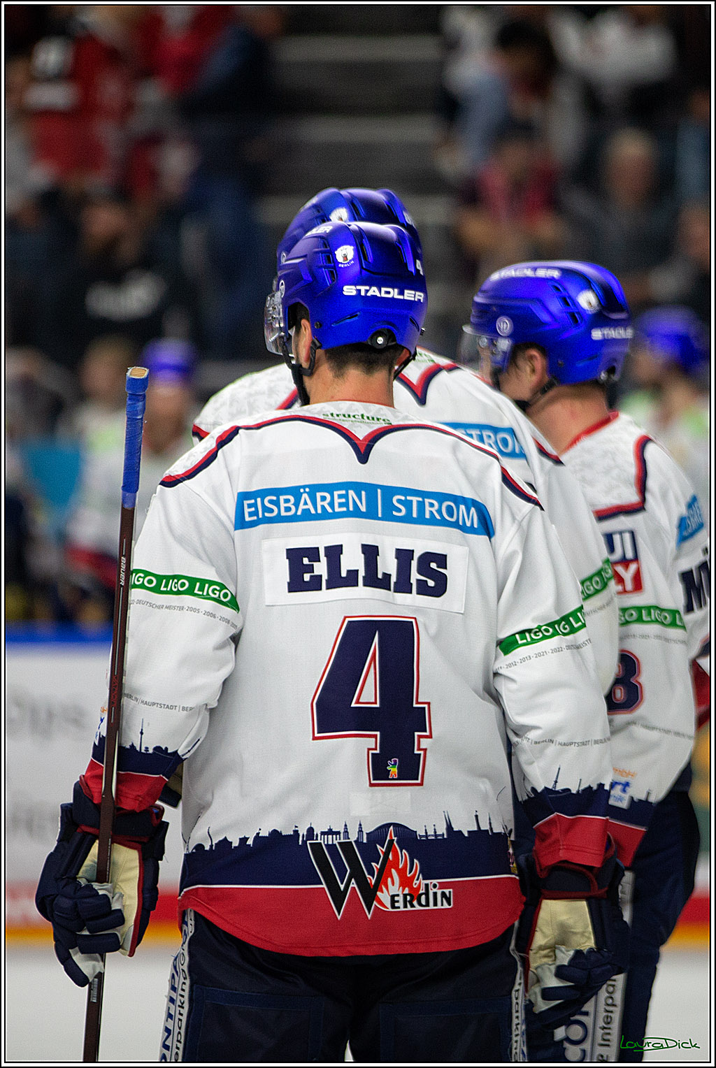 PENNY DEL; Koelner Haie- Eisbaeren Berlin; Koeln, 16.10.2022